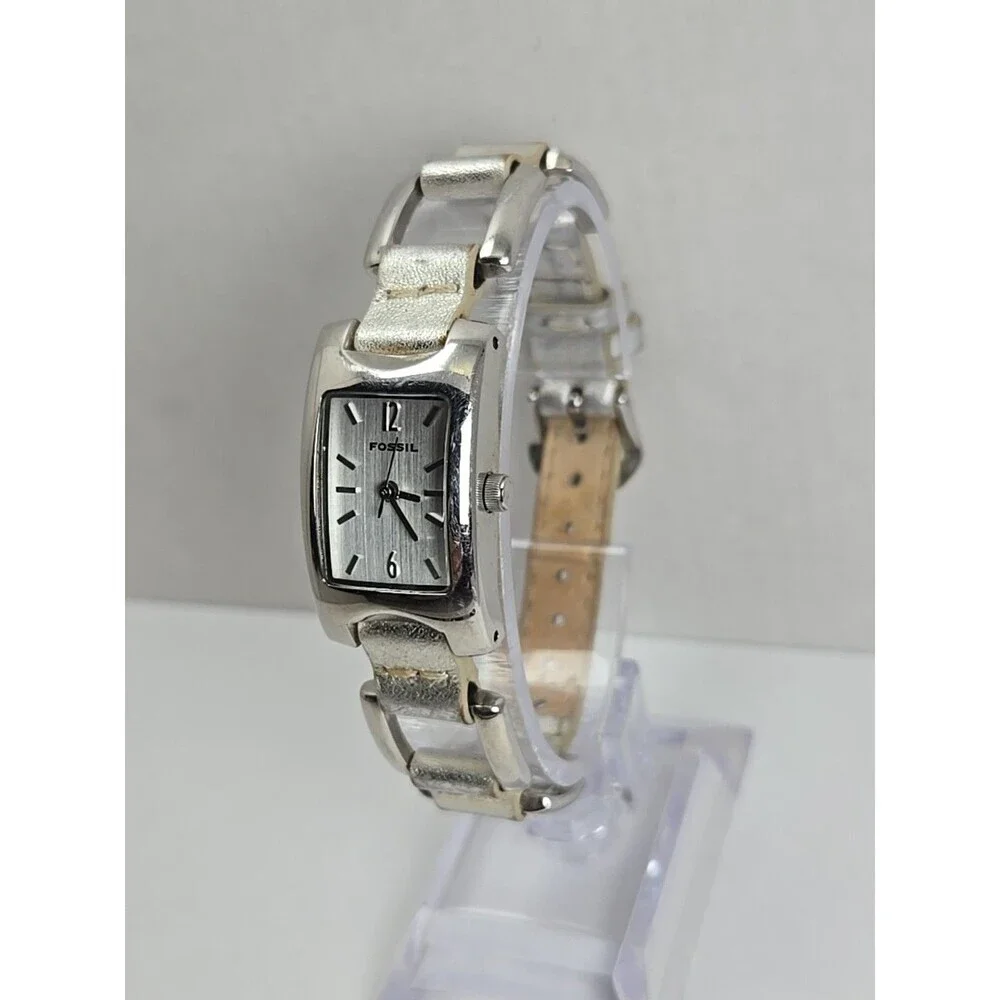 Fossil F2 ES1401 Womens Silver Link Leather Tank Watch New Battery Quartz Y2K